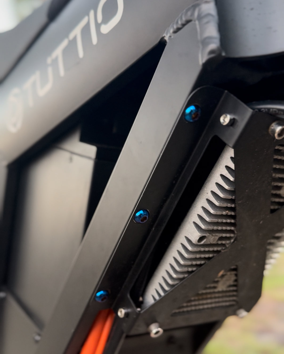 Titanium Tuttio Controller Bolts